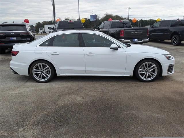 2023 Audi A4 Premium Plus 45 TFSI S line quattro S tronic 2023 Audi A4 Premium Plus 45 TFSI S line quattro S tronic