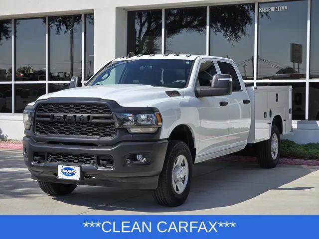 2023 RAM 3500 Tradesman Crew Cab 4x4 8 Box 2023 RAM 3500 Tradesman Crew Cab 4x4 8 Box