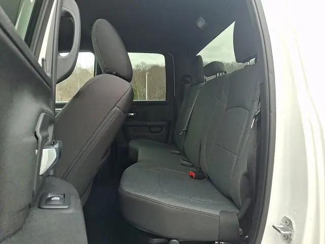 2023 Ram 1500 Classic Warlock Quad Cab 4x4 6'4" Box