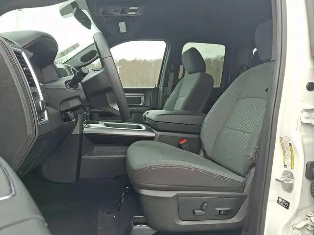 2023 Ram 1500 Classic Warlock Quad Cab 4x4 6'4" Box