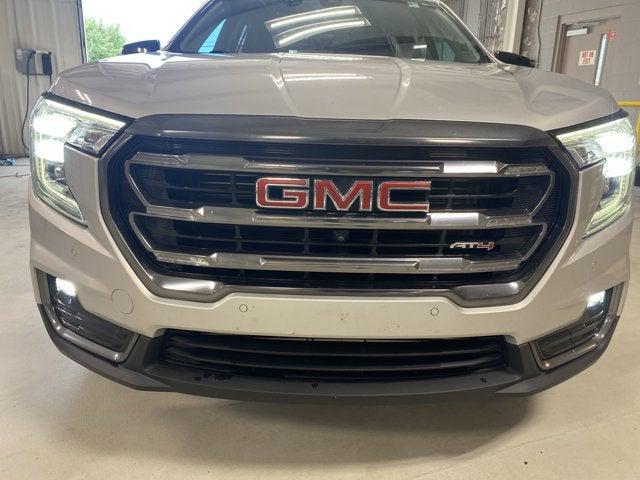 2022 GMC Terrain AWD AT4 2022 GMC Terrain AWD AT4