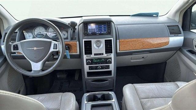 2010 Chrysler Town and Country New Limited 2010 Chrysler Town and Country New Limited