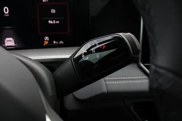 2025 Volkswagen Tiguan 2.0T SE R-Line Black