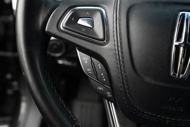 2020 Lincoln MKZ Standard