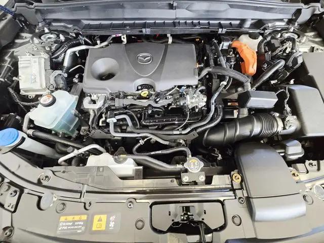 2025 Mazda CX-50 Hybrid Preferred Package