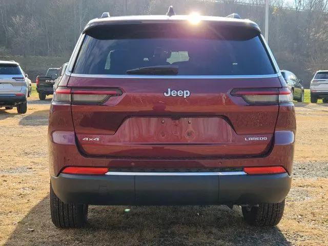 2025 Jeep Grand Cherokee L Laredo X 4x4