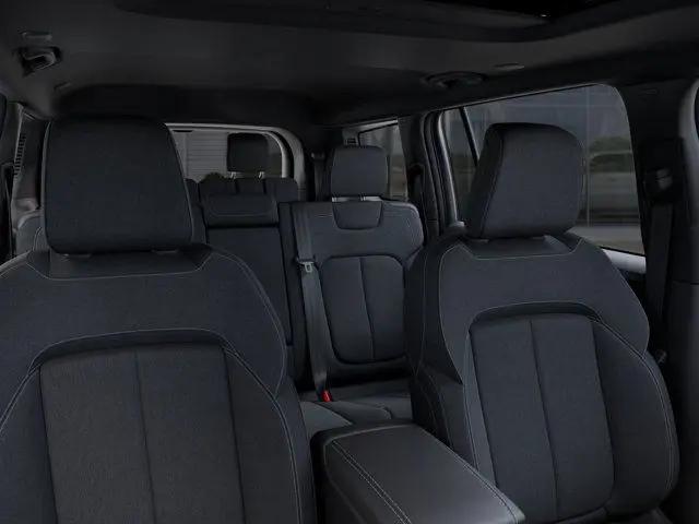 2025 Jeep Grand Cherokee L Laredo X 4x4