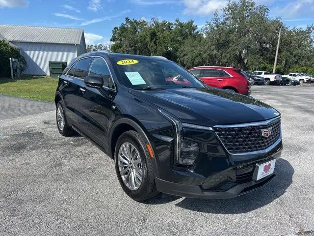 2024 Cadillac XT4 AWD Premium Luxury