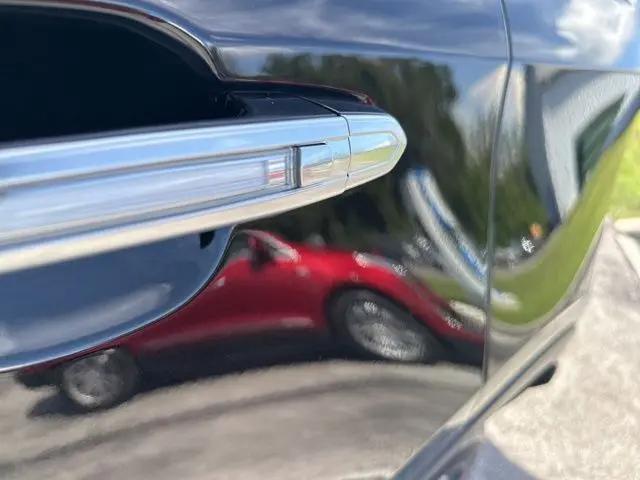2024 Cadillac XT4 AWD Premium Luxury