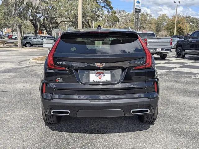 2024 Cadillac XT4 AWD Premium Luxury