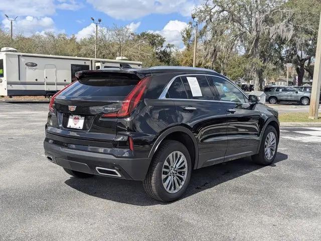2024 Cadillac XT4 AWD Premium Luxury