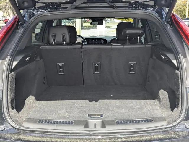 2024 Cadillac XT4 AWD Premium Luxury