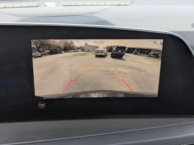 2024 Cadillac XT4 AWD Premium Luxury