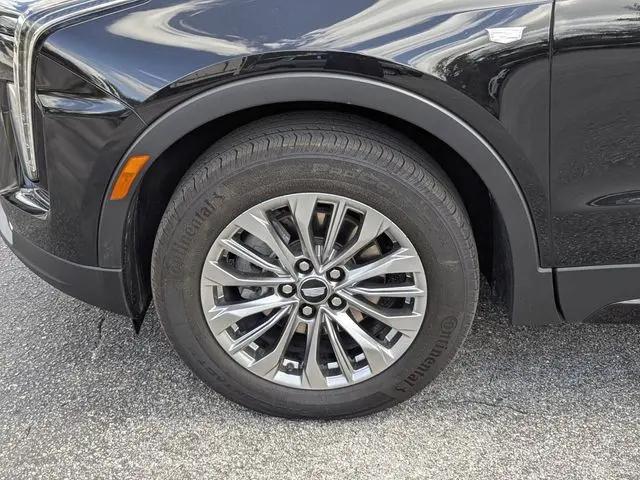 2024 Cadillac XT4 AWD Premium Luxury