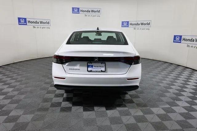 2025 Honda Accord Sedan SE