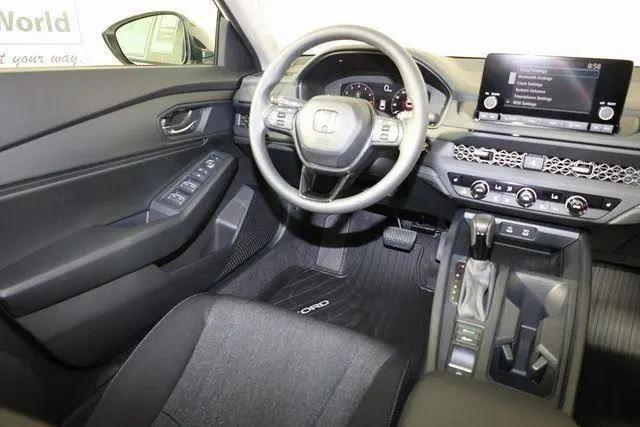 2025 Honda Accord Sedan SE