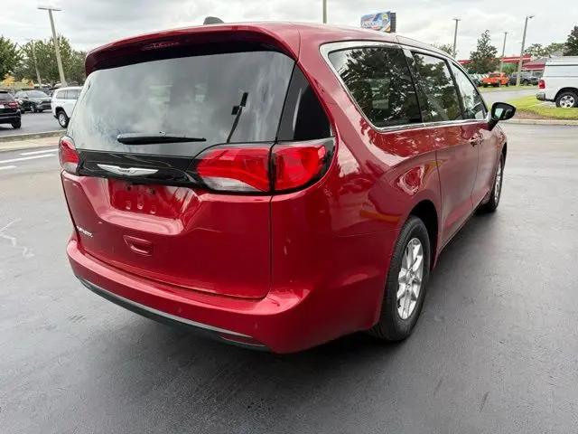 2026 Chrysler Voyager LX