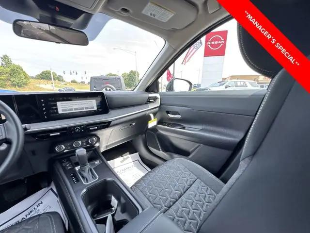 2025 Nissan Kicks SV Intelligent AWD