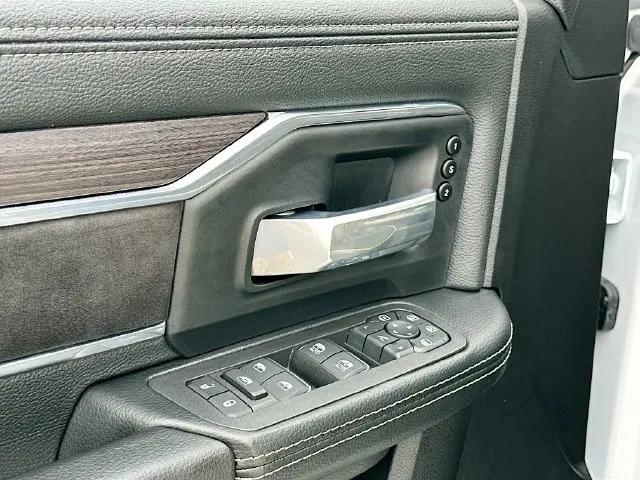 2026 Ram 2500 Laramie Crew Cab 4x4 8 Box