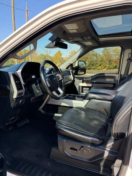 2019 Ford F-450 LARIAT