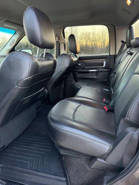 2017 Ram 2500 Laramie Crew Cab 4x4 6'4" Box