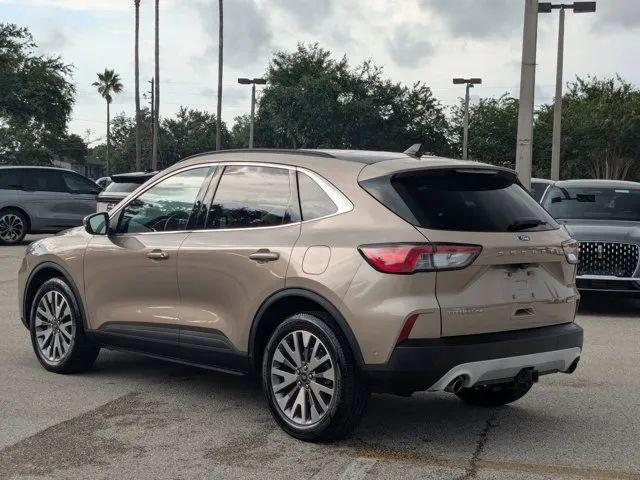 2020 Ford Escape Titanium