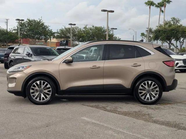 2020 Ford Escape Titanium