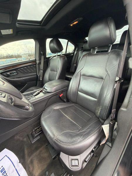 2018 Ford Taurus Limited