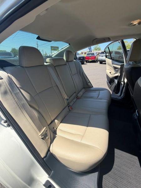 2021 Subaru Legacy Limited XT