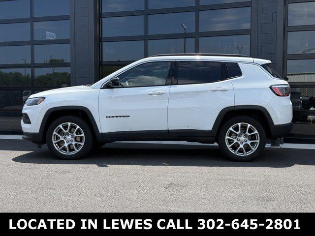 2023 Jeep Compass Latitude Lux FWD