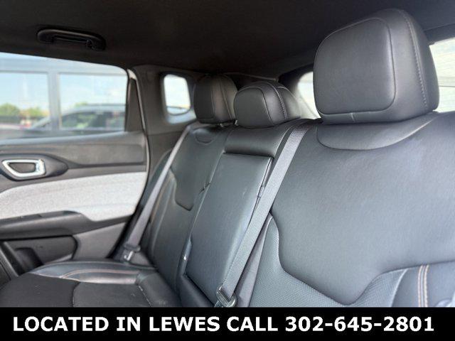 2023 Jeep Compass Latitude Lux FWD