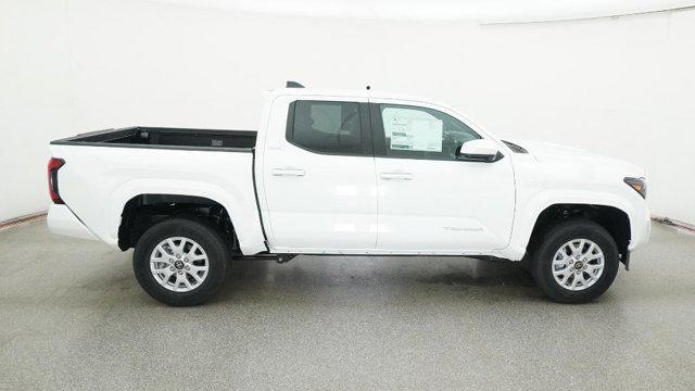 2025 Toyota Tacoma SR5 4WD