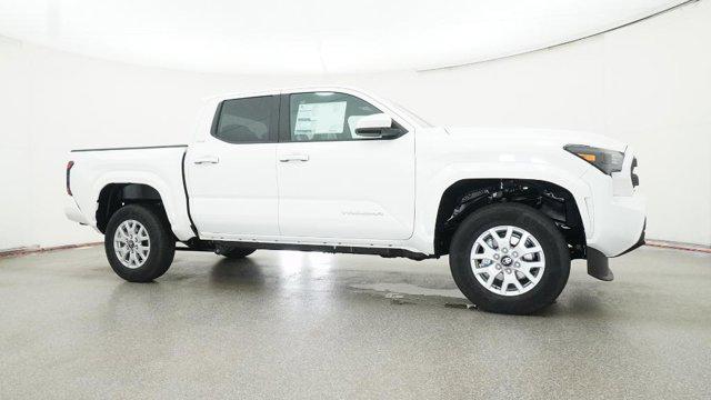 2025 Toyota Tacoma SR5 4WD