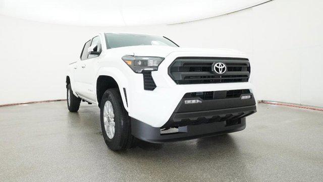 2025 Toyota Tacoma SR5 4WD