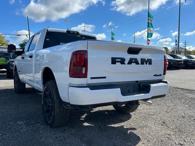 2026 Ram 3500 Big Horn Crew Cab 4x4 6'4" Box