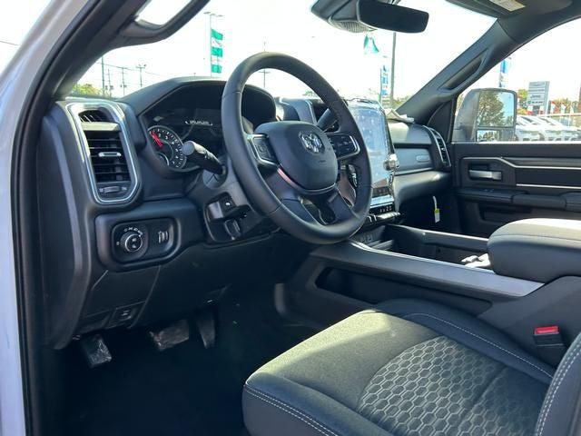 2026 Ram 3500 Big Horn Crew Cab 4x4 6'4" Box