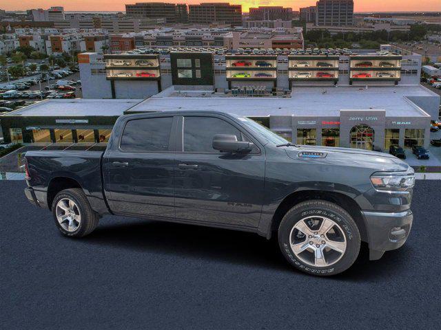 2025 RAM Ram 1500 RAM 1500 TRADESMAN CREW CAB 4X2 57 BOX 2025 RAM Ram 1500 RAM 1500 TRADESMAN CREW CAB 4X2 57 BOX