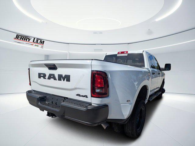 2026 RAM Ram 3500 RAM 3500 TRADESMAN CREW CAB 4X4 8 BOX