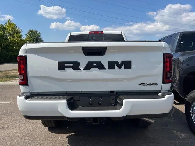 2026 RAM Ram 2500 RAM 2500 BLACK EXPRESS CREW CAB 4X4 64 BOX 2026 RAM Ram 2500 RAM 2500 BLACK EXPRESS CREW CAB 4X4 64 BOX