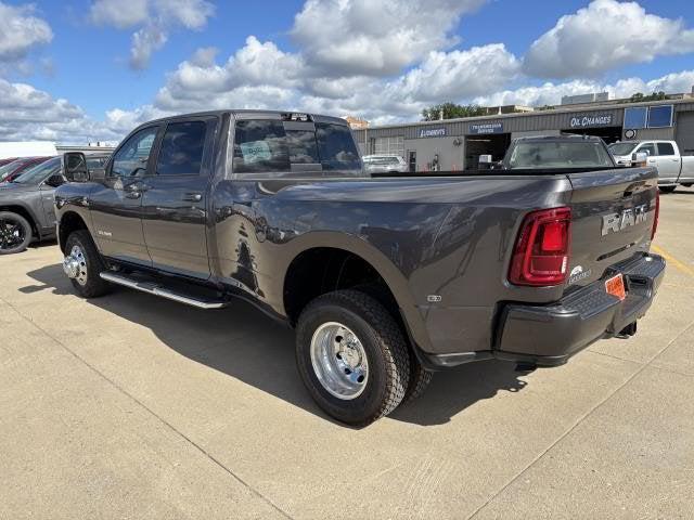 2026 RAM Ram 3500 RAM 3500 LARAMIE CREW CAB 4X4 8 BOX