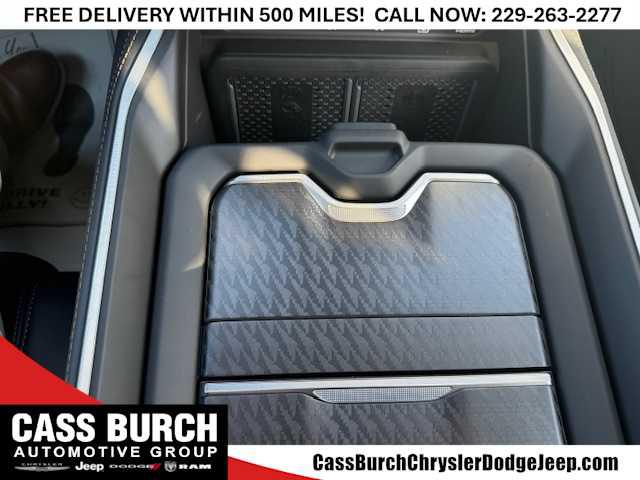 2026 Ram 1500 Tungsten Crew Cab 4x4 5'7" Box