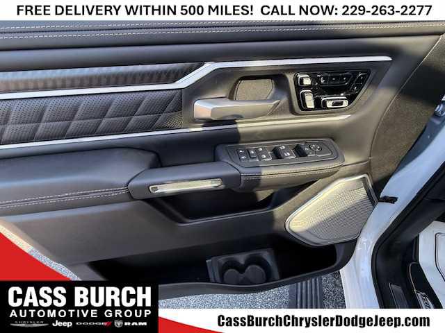 2026 Ram 1500 Tungsten Crew Cab 4x4 5'7" Box