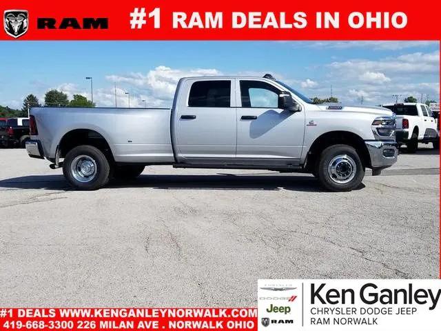 2026 RAM Ram 3500 RAM 3500 TRADESMAN CREW CAB 4X4 8 BOX 2026 RAM Ram 3500 RAM 3500 TRADESMAN CREW CAB 4X4 8 BOX