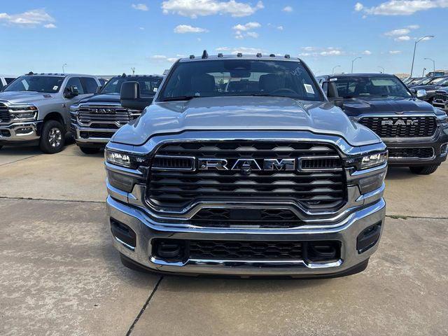 2026 RAM Ram 3500 RAM 3500 TRADESMAN CREW CAB 4X4 8 BOX 2026 RAM Ram 3500 RAM 3500 TRADESMAN CREW CAB 4X4 8 BOX
