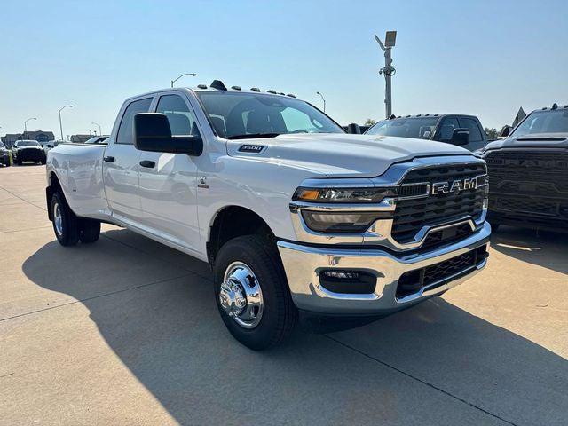 2026 RAM Ram 3500 RAM 3500 TRADESMAN CREW CAB 4X4 8 BOX 2026 RAM Ram 3500 RAM 3500 TRADESMAN CREW CAB 4X4 8 BOX
