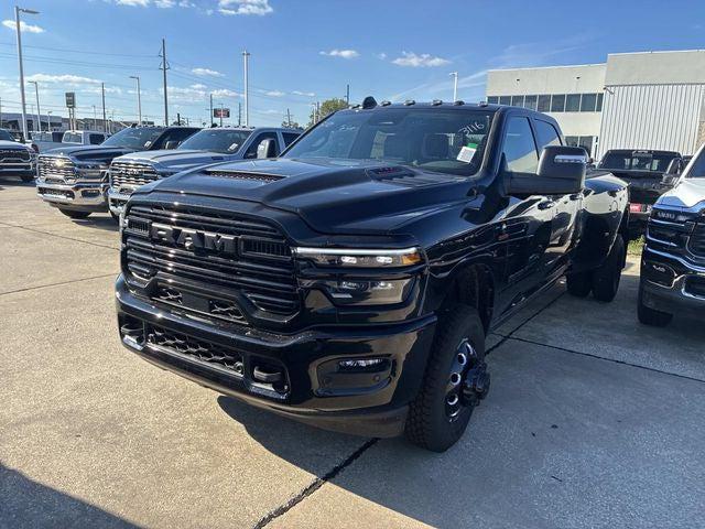 2026 RAM Ram 3500 RAM 3500 LARAMIE CREW CAB 4X4 8 BOX