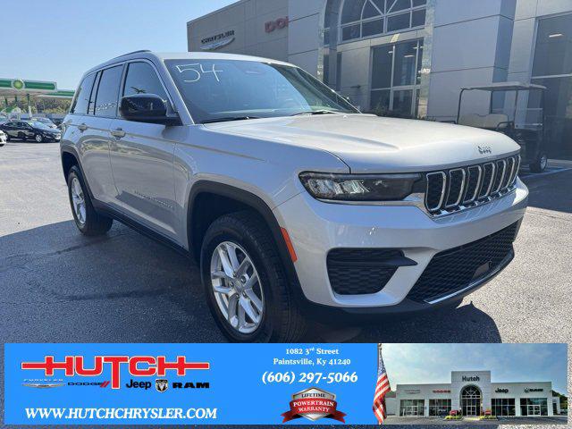2025 Jeep Grand Cherokee GRAND CHEROKEE LAREDO X 4X4 2025 Jeep Grand Cherokee GRAND CHEROKEE LAREDO X 4X4