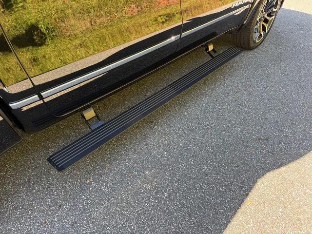2026 Ram 1500 Limited Crew Cab 4x4 5'7" Box