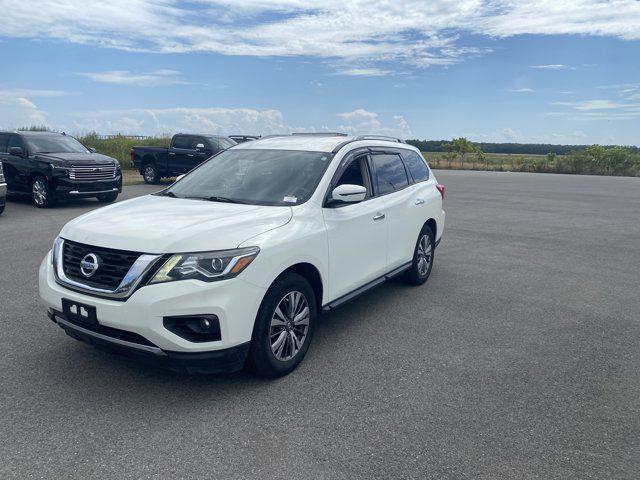 2019 Nissan Pathfinder SV