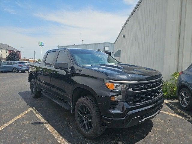 2022 Chevrolet Silverado 1500 4WD Crew Cab Short Bed Custom Trail Boss